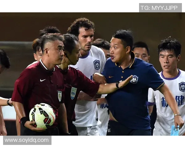 大连权健迎战八一南昌全力争胜展现球队实力与风采